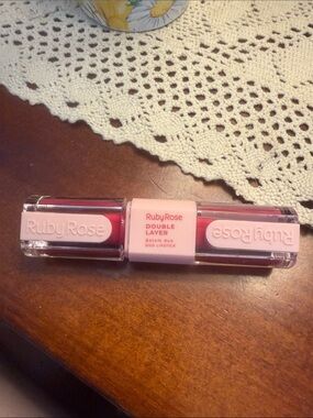 Ruby Rose Double Layer Duo Lipstick — Red & Pink